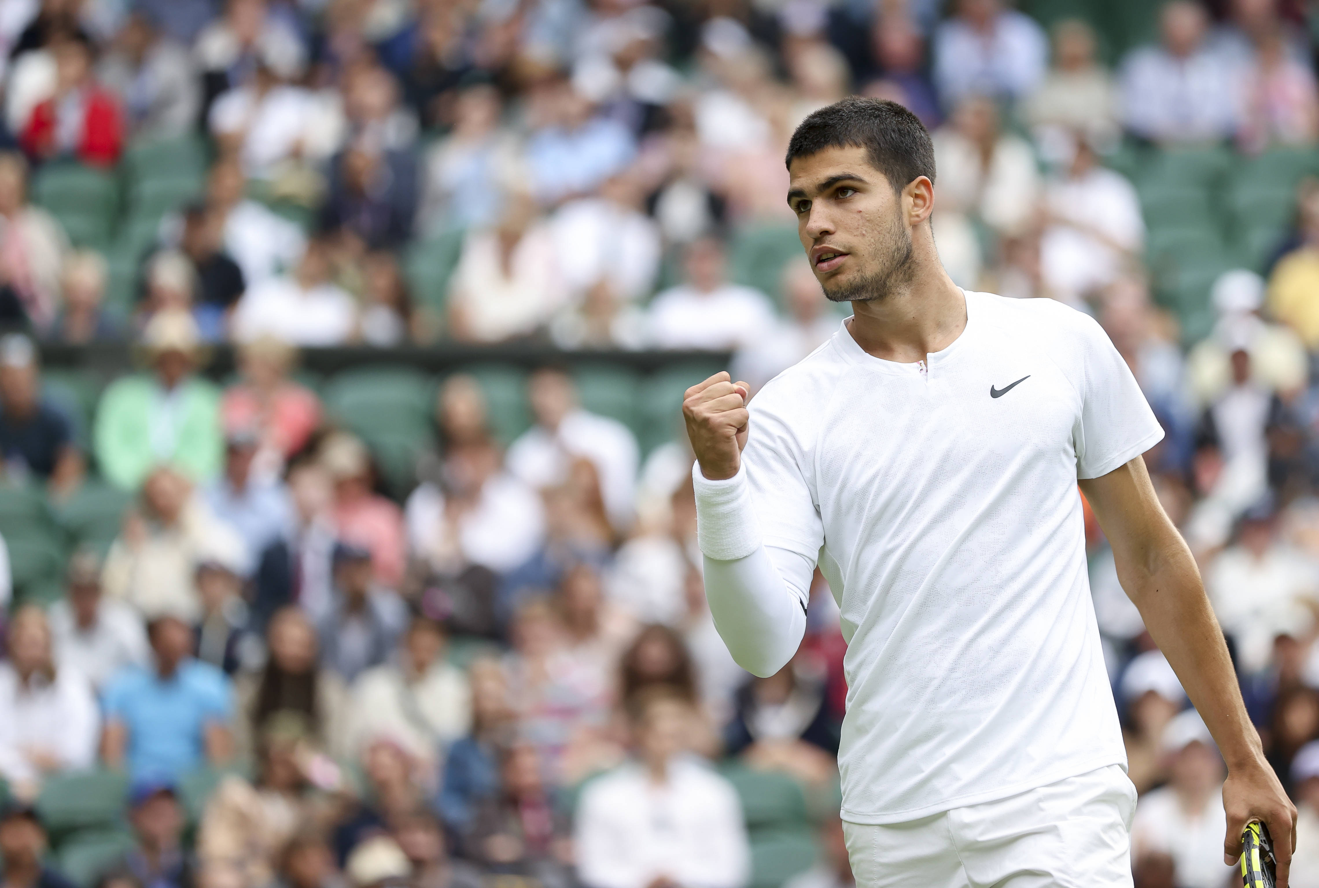 通过斯佳辉 通过斯佳辉