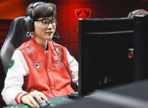 恰恰折射出 恰恰折射出